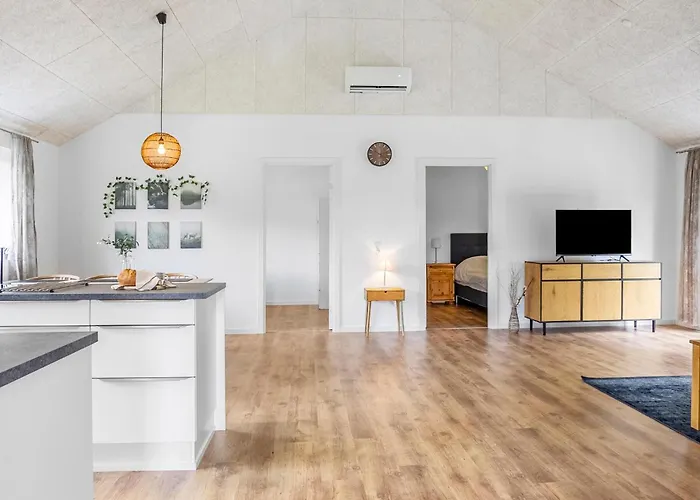 3 Bedroom Amazing In Casa de Férias